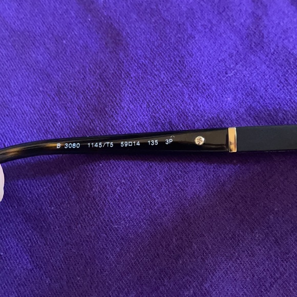 Burberry sunglasses main image 4